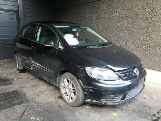 Démontage voiture Volkswagen Golf plus (5M1/1KP) MPV 2005 / 2013 1.9 TDI 90 MPV  Diesel 1.896cc 66kW (90pk) FWD 2008/2