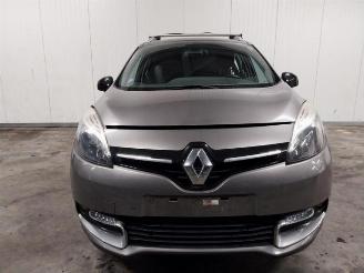 Coche siniestrado Renault Mégane Megane III Berline (BZ), Hatchback 5-drs, 2008 / 2016 1.2 16V TCE 130 2014/12