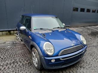 Vrakbiler auto Mini One Mini One/Cooper (R50), Hatchback, 2001 / 2007 1.6 16V One 2001/9
