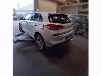 Uttjänta bilar auto Hyundai I-30 i30 (PDEB5/PDEBB/PDEBD/PDEBE), Hatchback, 2016 1.0 T-GDI 12V 2020/7