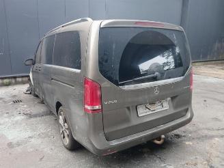 Coche siniestrado Mercedes V-klasse V (447.8), MPV, 2014 2.1 250 BlueTEC, 250 d 16V 2015/1