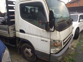 Sloop bestelwagen Mitsubishi Canter 3.0 diesel 2009/1