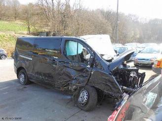 Vrakbiler auto Ford Transit customtrend 2014/1