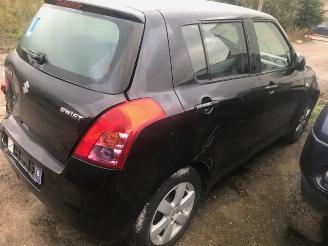demontáž osobní automobily Suzuki Swift 1300cc - benzine - automaat 2008/1