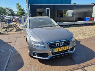 Unfallwagen Audi   2011/10