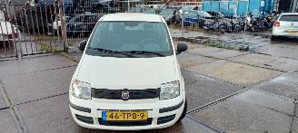 skadebil auto Fiat Panda  2012/3