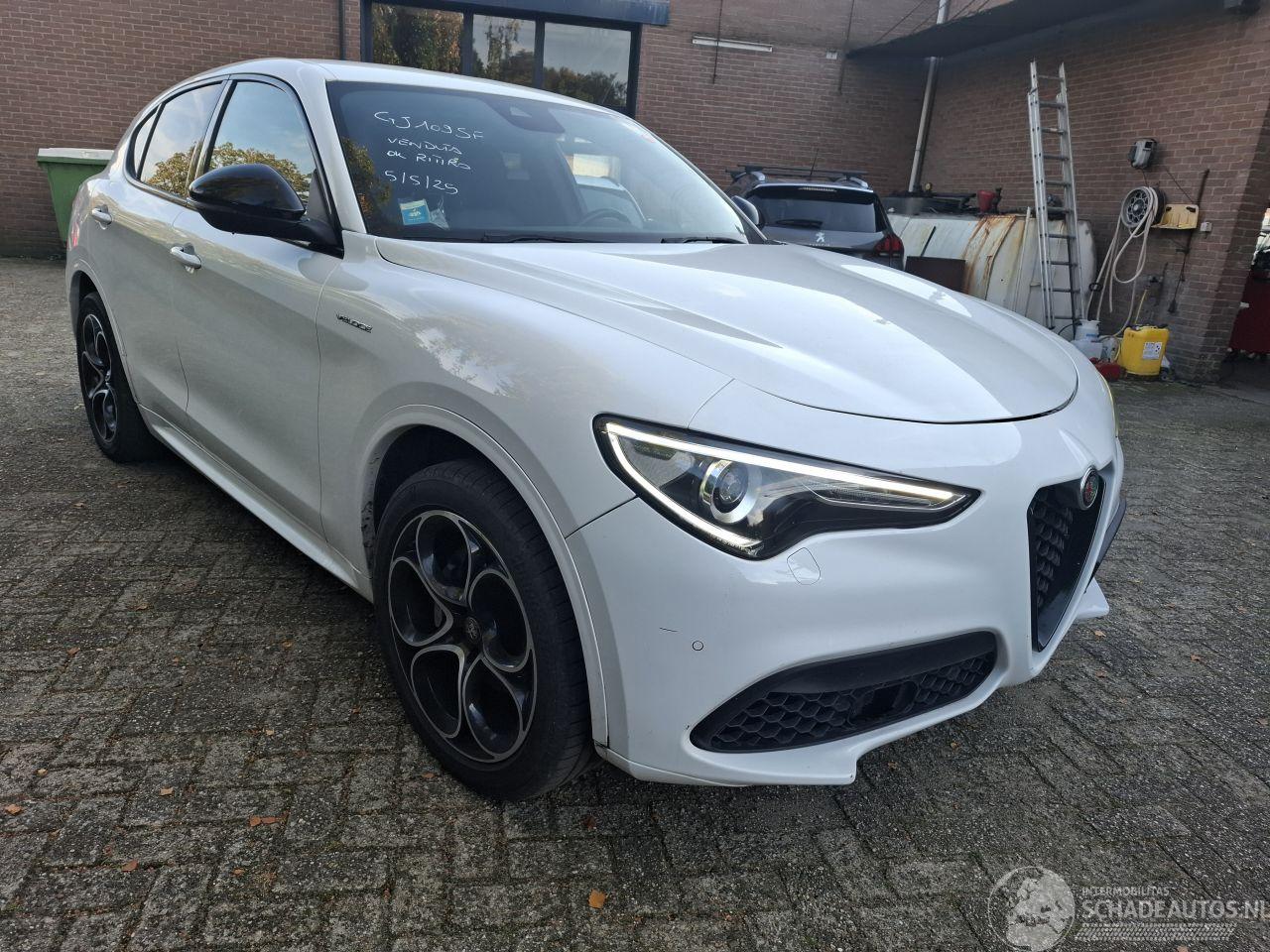 Alfa Romeo Stelvio STELVIO 280 Q4 VELOCE  WIT LEER  START RIJD