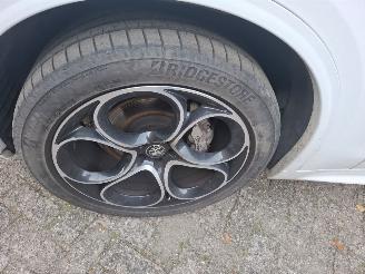 Alfa Romeo Stelvio STELVIO 280 Q4 VELOCE  WIT LEER  START RIJD picture 13