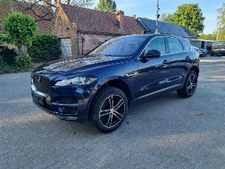 Damaged car Jaguar F-Pace 20d Aut. AWD Prestige Pano 2017/3