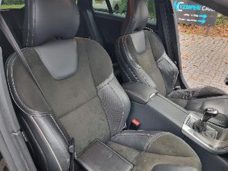 Volvo V-60 R-Design 2.0d 88KW Navi Stoelverw. picture 15