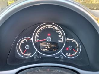 Volkswagen Beetle Cabrio 2.0 TDI 103 KW Stoelver Navi Xenon picture 15