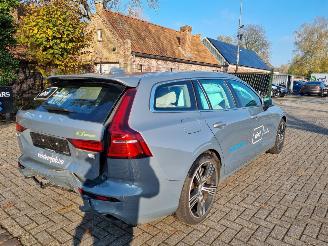 Volvo V-60 T6 AWD Recharge picture 3
