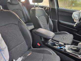 Kia Ceed 1.0 TGDI Aut. Navi Camera picture 16