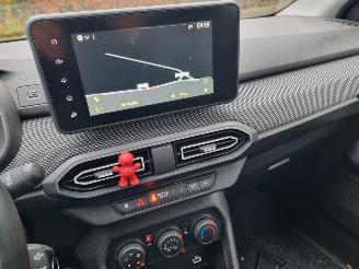 Dacia Sandero 1.0 Tce 90 Navi Airco picture 16