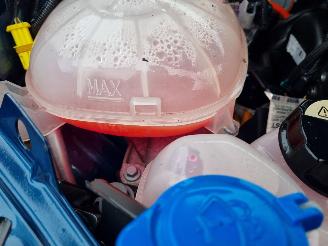 Lynk & Co 01 1.5 Plugin Hybr Pano Navi picture 10