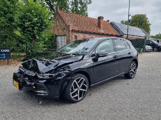 Auto incidentate Volkswagen Golf eHybrid Pano Navi Led 2025/1