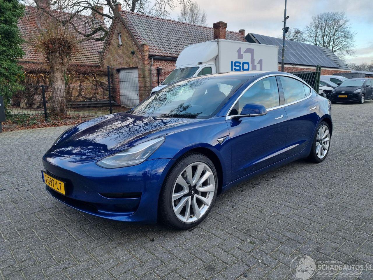 Tesla Model 3 RWD 60KWh Pano Led