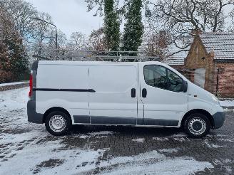 Opel Vivaro 2.0 Cdti 2.9T L2h1 Airco picture 2