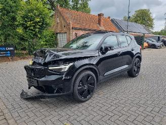damaged passenger cars Volvo XC40 B3 Aut Pano Led Navi 2025/2