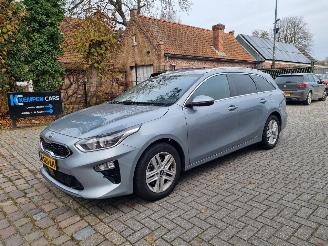 Unfallwagen Kia Ceed 1.0 T-GDi Navi Clima Stoelverw. 2020/6