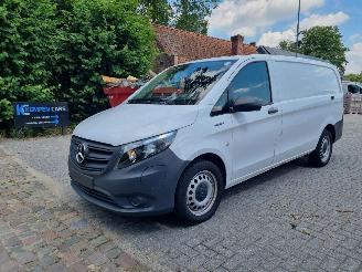 škoda dodávky Mercedes eVito 112 66KW L2 Airco Navi Camera 2023/10
