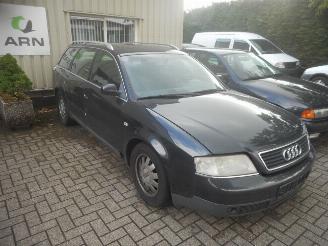 Coche siniestrado Audi A6 avant  1998/1