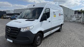 dañado vehículos comerciales Mercedes Sprinter 315 CDI AUTOMAAT ASSISTENT PAKKET FULL DRIVABLE 2024/11