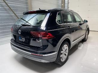 Unfallwagen Volkswagen Tiguan 2.0 TSI DSG 4-MOTION/NAVI/LED/CAMERA/PARKASS/ALCANTARA/VOL! 2017/8