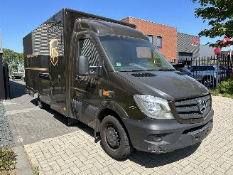 krockskadad bil bedrijf Mercedes Sprinter 316 CDI / VOLLEDIG RIJDBAAR / GEBRUIKERSSPOREN! 2016/12