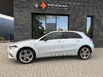 krockskadad bil auto Mercedes A-klasse A250e 218PK 8G-DCT Aut. Progressive 2020/8