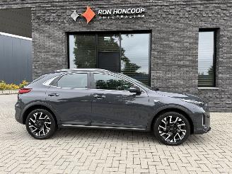 Damaged car Kia Xceed 1.5 T-GDI 140PK DCT7 VISION 2025/2
