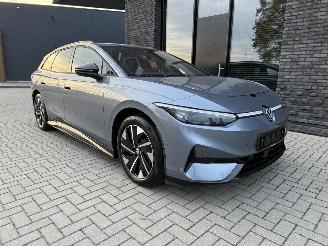 Volkswagen ID.7 Tourer PRO 77kWh 286PK Aut. VOL! picture 3