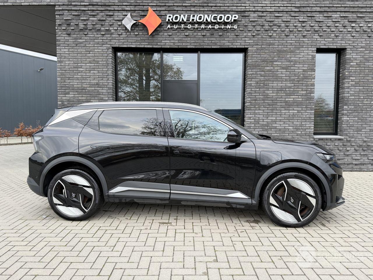 Renault Scenic E-TECH EV87 Long Range 218PK Aut. Iconic PANO VOL!