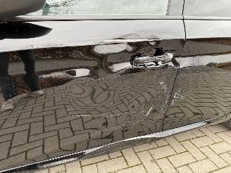 Peugeot 208 NEW MOD! 1.2 Turbo 101PK Allure picture 32