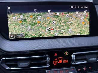 BMW 1-serie 118i 136PK Steptronic M-Sport PANO KUIP VOL! picture 26