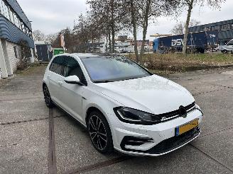 Coche accidentado Volkswagen Golf 1.5 TSI DSG R-Line 2018/1