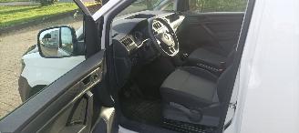 Volkswagen Caddy 2.0-TDI Tüv+Distributieriem nieuw 1-eigenaar Airconditioning Elektrische ramen Elektrische-spiegels verwarmde buitenspiegels centrale vergrendeling met afstandsbediening Start-Stop systeem Tussenwand met glas achteruitrijspiegel Radio met Usb laadvloer h picture 18