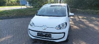 Volkswagen  Bj: 12-2013 1.0-Mpi Move Airconditioning stoelverwarming Elektrische ramen Leder stoelen picture 1