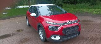 Citroën C3 Bj:11-2022 Edition You! 1.2-12v Airconditioning stoelverwarming CruiseControl Dab audio Elektrische ramen Elektrische-spiegels met verwarming Centrale vergrendeling met afstandsbediening Start-Stop systeem Drivelane assistent Mistlampen Led-Dagrijverlicht picture 1