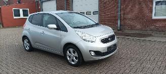 Unfallwagen Kia Venga Bj:08-2013 1.6 Benzine Automaat Climatecontrol 4xElek ramen Elektrische-spiegels met verwarming Stoelverwarming Lichtautomaat Privacyglas armsteun voor en achter Keyless entry Parkeersensoren achter Trekhaak Mistlampen 2013/8