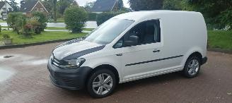 krockskadad bil bedrijf Volkswagen Caddy Bj:02-2016 Facelift 2.0TDI Euro-6 Airconditioning Elektrische ramen Elektrische-spiegels met verwarming Centrale vergrendeling met afstandsbediening Start-Stop systeem Tussenwand met glas achteruitrijspiegel Radio met usb schuifdeur Rechts laadvloer orgin 2016/2