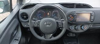 Toyota Yaris 1.5-Benzine 112pk 6-versn Airconditioning stoelverwarming Multicolor Touchscreen Display Achteruitrijcamera picture 26