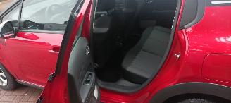 Citroën C3 1.2-Benzine Airconditioning stoelverwarming CruiseControl Dab audio Led dagrijverlichting Led koplampen picture 16