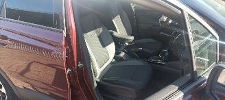 Opel Crossland 1.2-Turbo Automatik Innovation uitvoering Navi Full-Led koplampen Led achterlichten Climatecontrol CruiseControl Leren-Stuurwiel met verwarming Stoelverwarming trekhaak Bi-Color pearl metallic lak picture 15