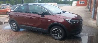škoda osobní automobily Opel Crossland 1.2 turbo 110pk Automaat Innovation Navigatie Led-Koplampen Led-Achterlichten Stoelverwarming stuurwiel met verwarming Voorruit met verwarming Privacy glas Climatecontrol Dimmende binnenspiegel Parkeersensoren voor en achter Trekhaak 16-inch velgen Mistla 2018/4