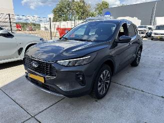 skadebil auto Ford Kuga 2.5 PHEV AUTOMAAT-NAVI-PDC- CAMERA 2025/5