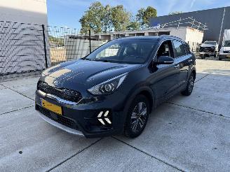uszkodzony samochody osobowe Kia Niro 1.6 GDi Hybrid DynamicLine NAVI - CAMERA 2021/1