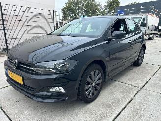 Schadeauto Volkswagen Polo 1.0 TSI COMFORT 95 PK 2021/4