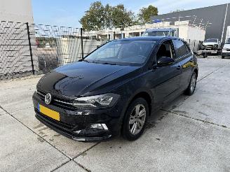Voiture accidenté Volkswagen Polo 1.0 TSI Comfortline-PDC-NAVI 2020/8