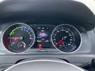 Volkswagen e-Golf NAVI-PDC-LED picture 21